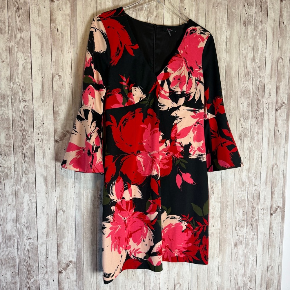 Trina Turk 'Sena' Black Pink Floral Bell Sleeve V-Neck Ponte Dress 8 - Picture 2 of 10